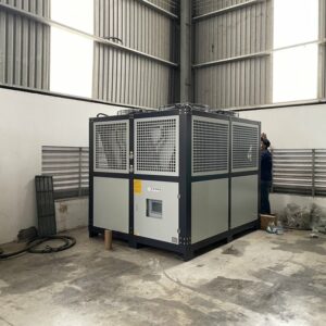 hinh-anh-thi-cong-chiller-9